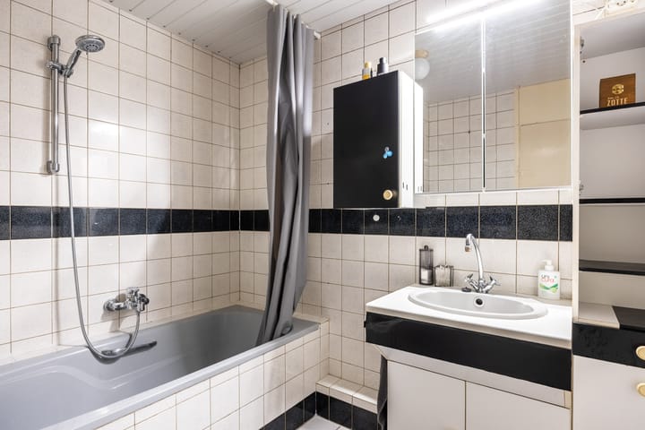 Tussenwoning te koop: Aconietenhof 7, Winsum (Gr)