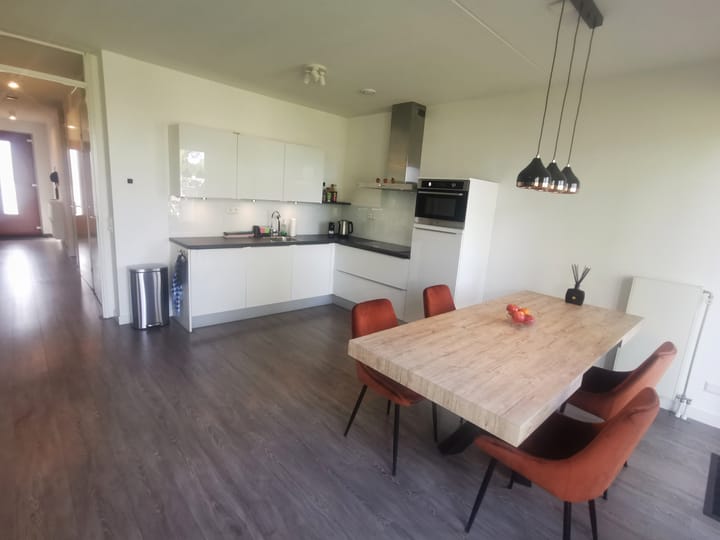 Appartement te huur: Van Lijnden van Hemmenstraat 149, Hoofddorp