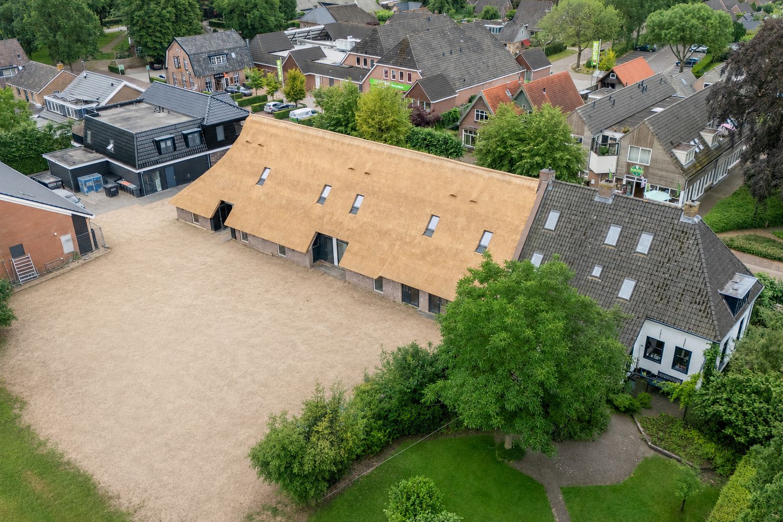 Dorpsstraat 21 