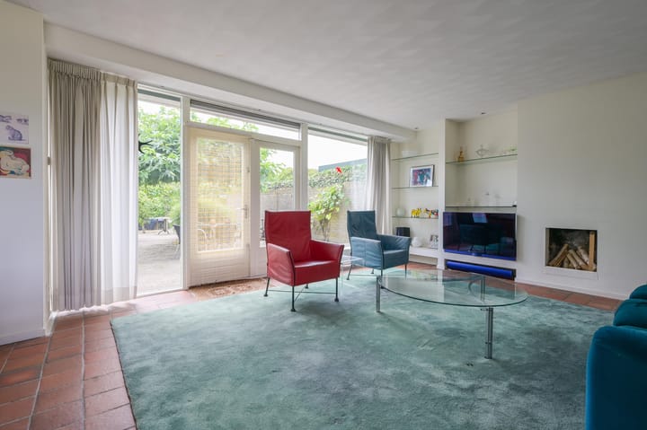 Tussenwoning te koop: Linnaeusdreef 38, Breukelen