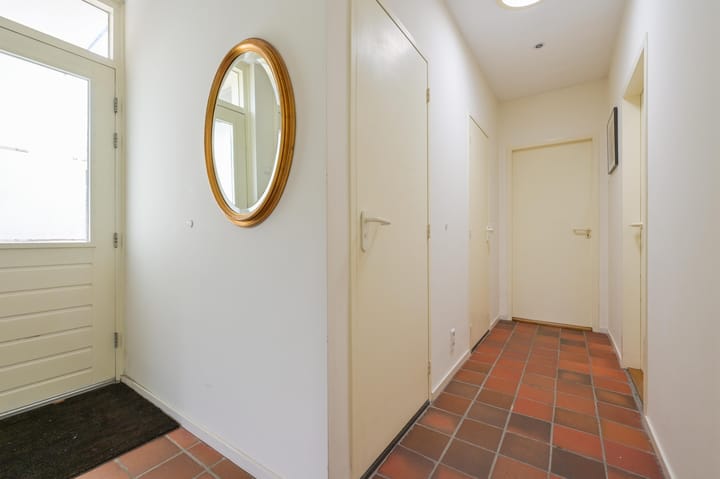 Tussenwoning te koop: Linnaeusdreef 38, Breukelen