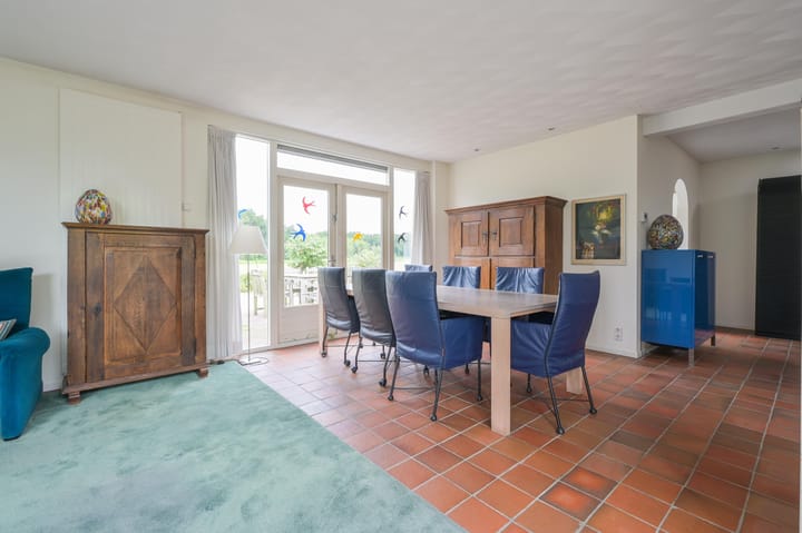 Tussenwoning te koop: Linnaeusdreef 38, Breukelen