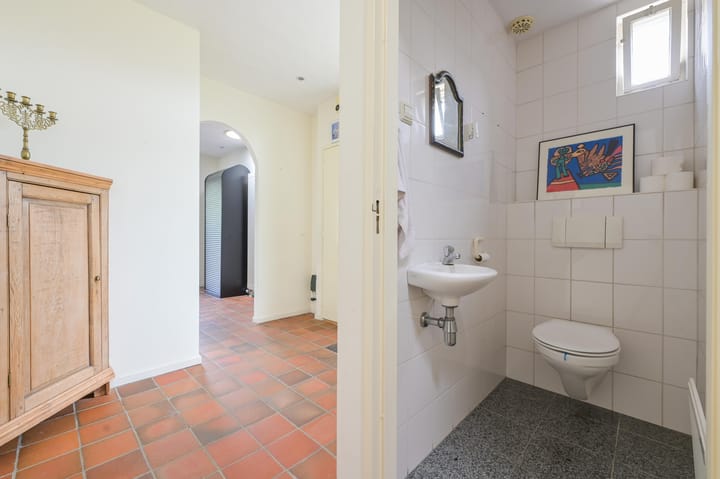Tussenwoning te koop: Linnaeusdreef 38, Breukelen