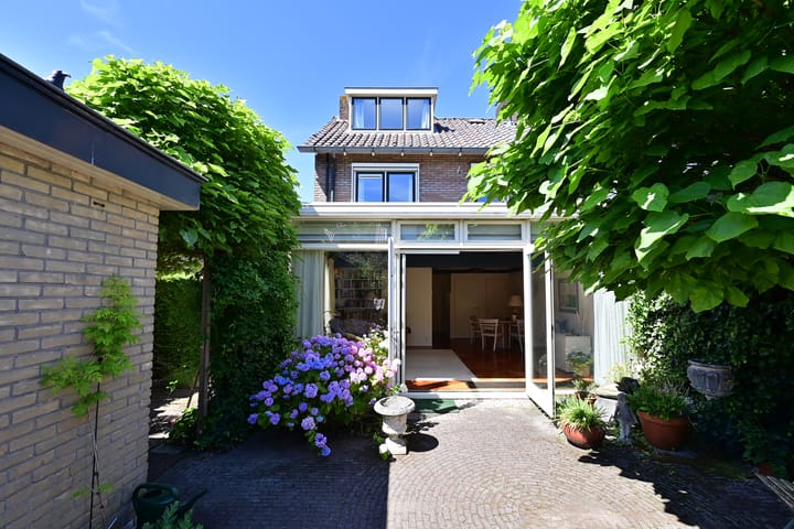 Hoekwoning te koop: Teunenmijns 17, Laren (Nh)