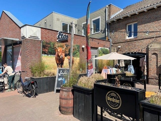 Bekijk foto 3 van St. Willibrordusstraat 47