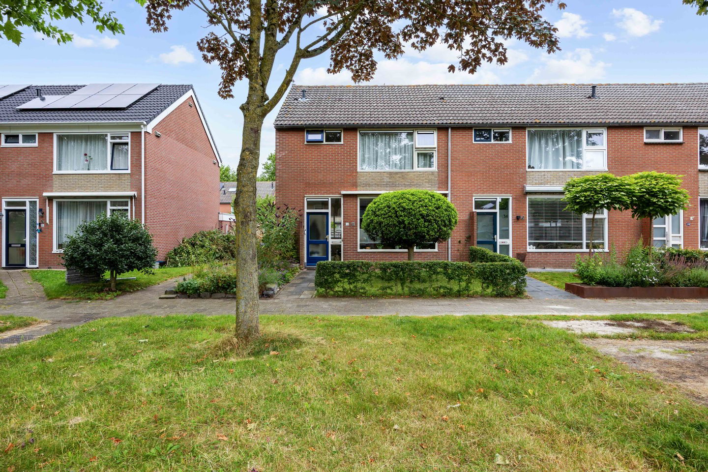 Foto 1 van Esdoornlaan 12