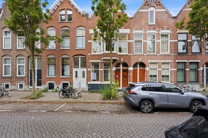Foto 4 van Joost van Geelstraat 43-B