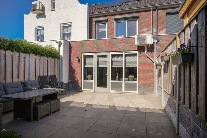 Foto 4 van Ir J H van Stuivenbergstraat 15