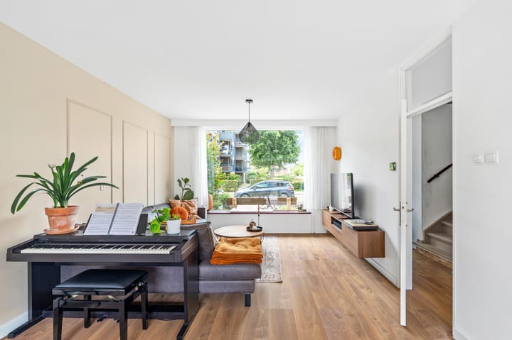 Tussenwoning te koop: Wiekslag 339, Amersfoort