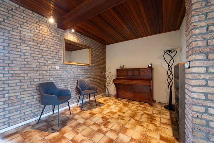 Tussenwoning te koop: Ganzerikstraat 16, Waalwijk