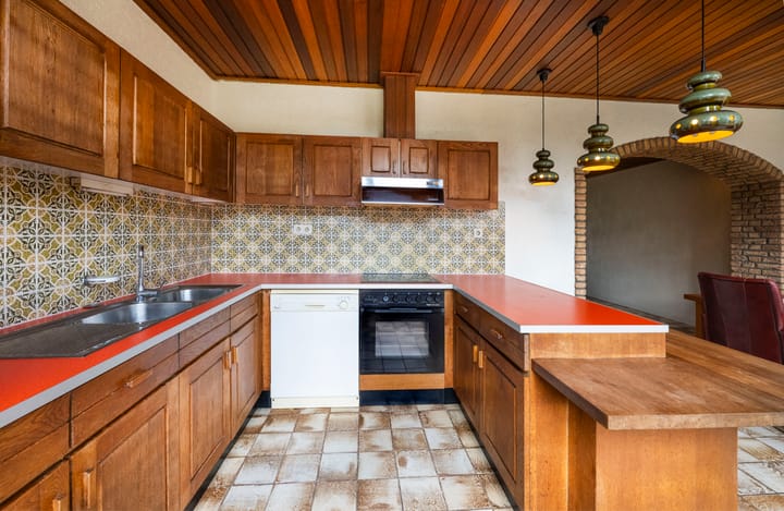 Tussenwoning te koop: Ganzerikstraat 16, Waalwijk