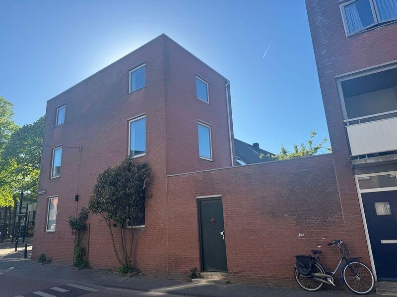 Photo 29 of Mariënbornstraat 42