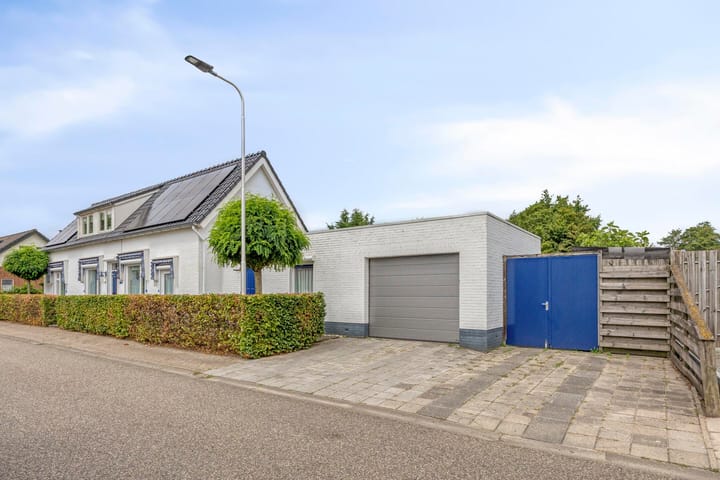 Vrijstaande woning te koop: Welbergsedijk 17, Steenbergen (Nb)