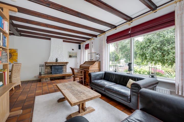 Twee-onder-één-kap te koop: Herenweg 78, Rijnsaterwoude