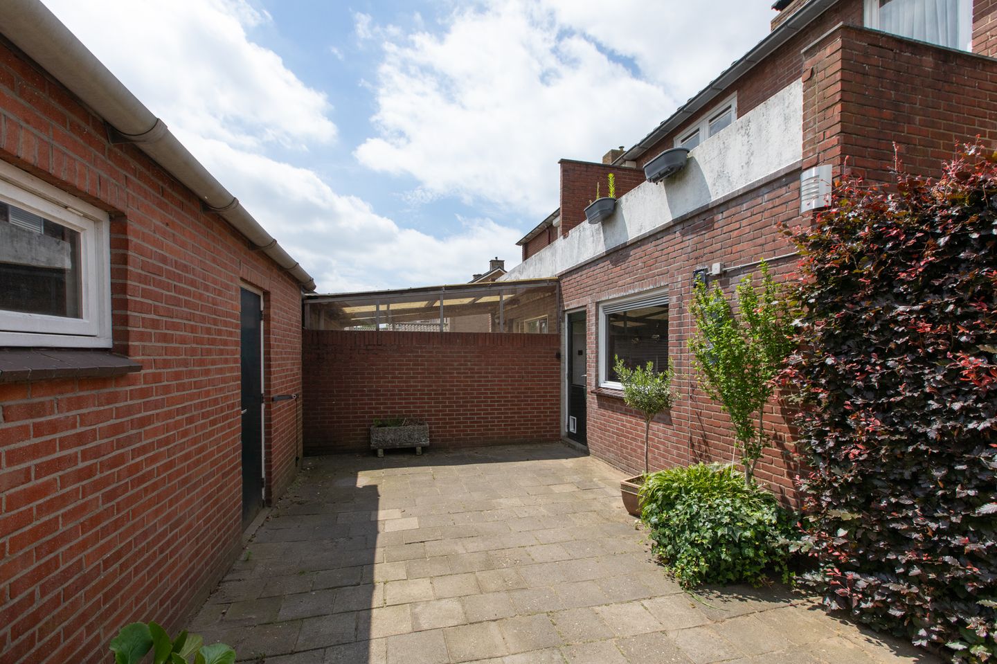 Photo 35 of Sint Martinusstraat 13