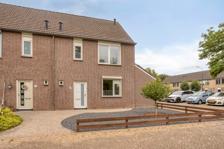 Hoekwoning te koop: Waterbeemd 61, Oosterhout (Nb)