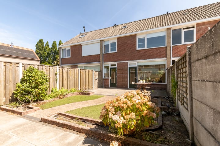 Tussenwoning te koop: Willebroekstraat 4, Breda