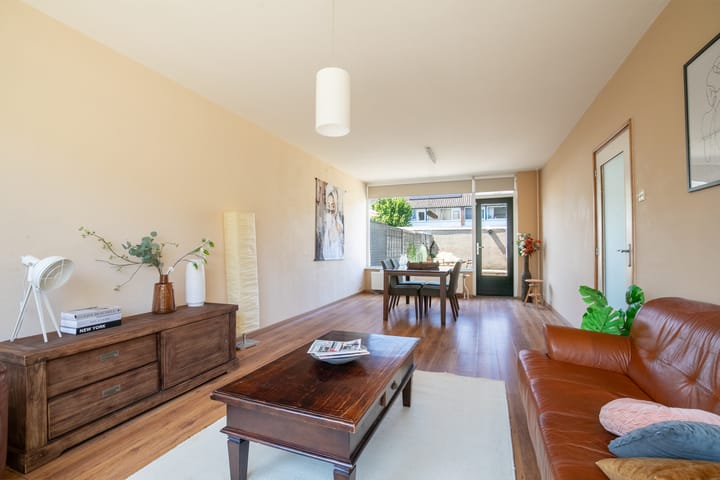 Tussenwoning te koop: Willebroekstraat 4, Breda