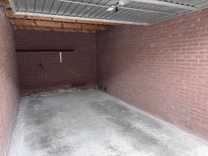 Photo 3 of Tholensstraat 46 G1