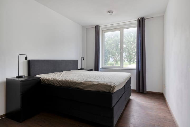 Appartement te huur: Sint Janskruidlaan 350, Amstelveen