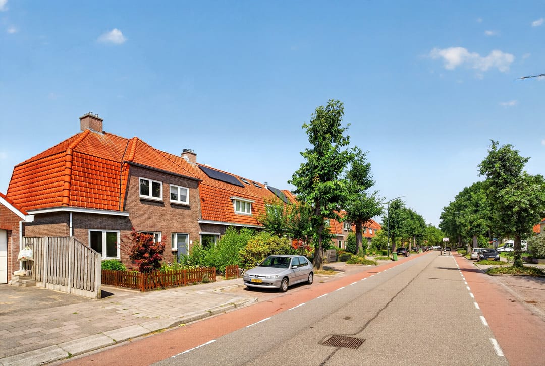 Photo 2 of Prins Mauritsweg 1