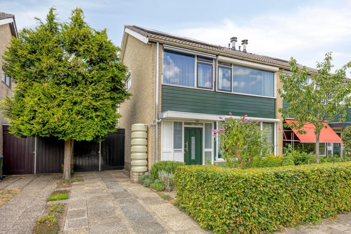 Tussenwoning te koop: Ooststeeg 119, Wageningen