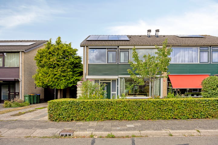 Tussenwoning te koop: Ooststeeg 119, Wageningen