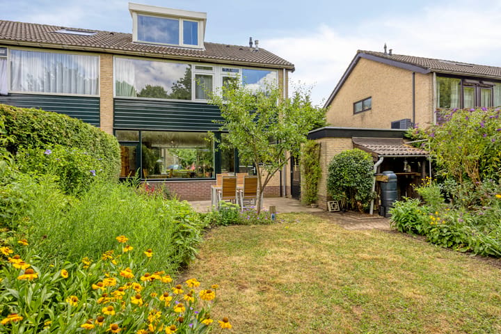 Tussenwoning te koop: Ooststeeg 119, Wageningen