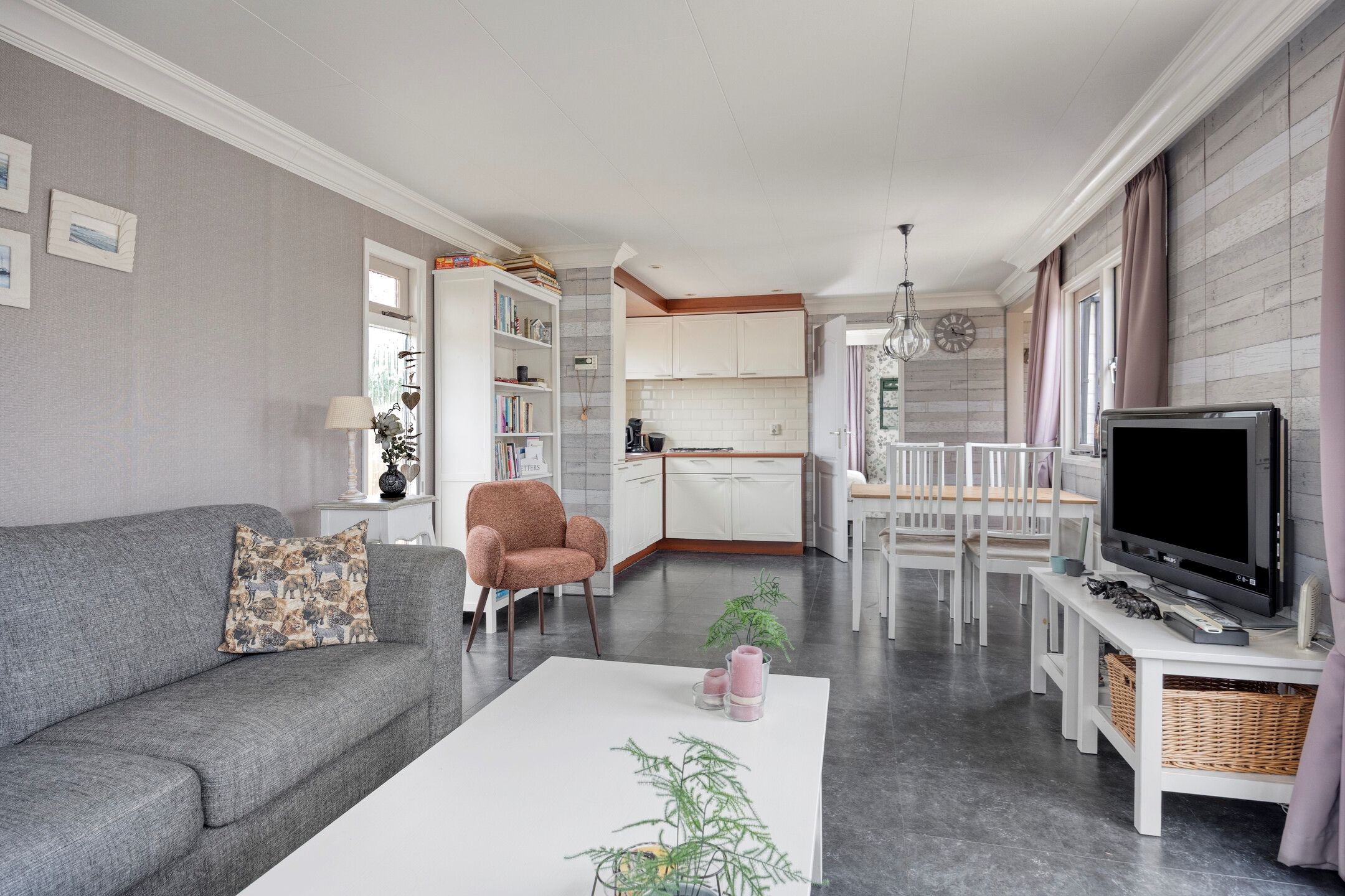 2-bedroom freehold villa in Moerkapelle — photo 5 of 5
