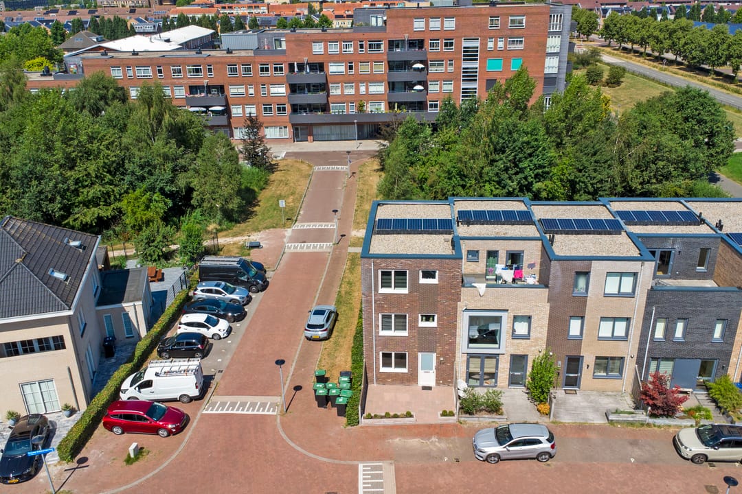 Photo 37 of Douwe Dabbertstraat 53