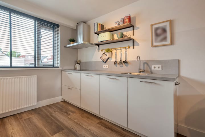Tussenwoning te koop: Lijster 71, Raalte