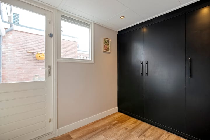Tussenwoning te koop: Lijster 71, Raalte