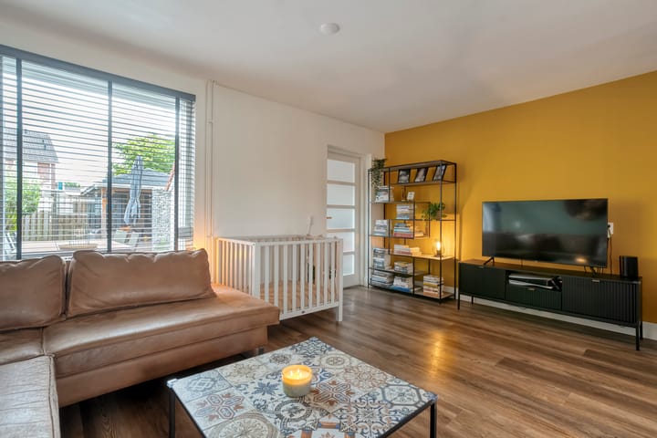 Tussenwoning te koop: Lijster 71, Raalte