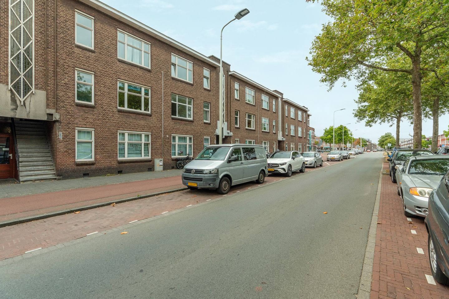 Photo 14 of Zuiderparklaan 311