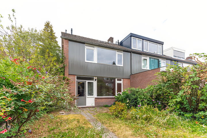 Hoekwoning te koop: Esdoornlaan 18, Maarn