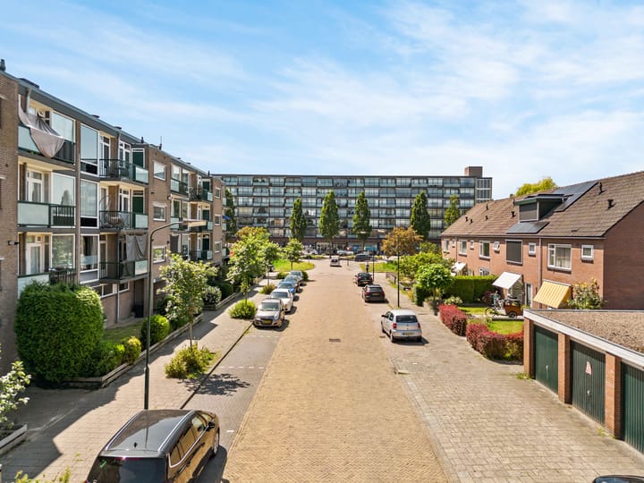 Photo 3 of Schaepmanstraat 36