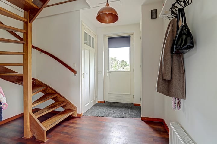 Vrijstaande woning te koop: Grimspôle 9, Molkwerum