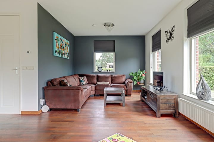 Vrijstaande woning te koop: Grimspôle 9, Molkwerum