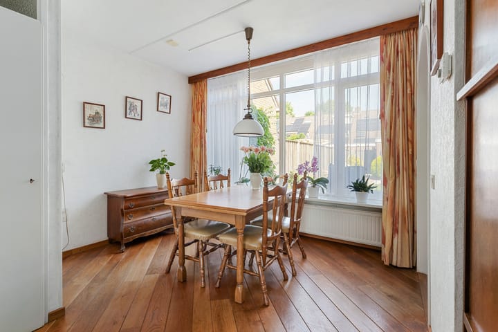 Hoekwoning te koop: J.W. Dumonstraat 35, Olst