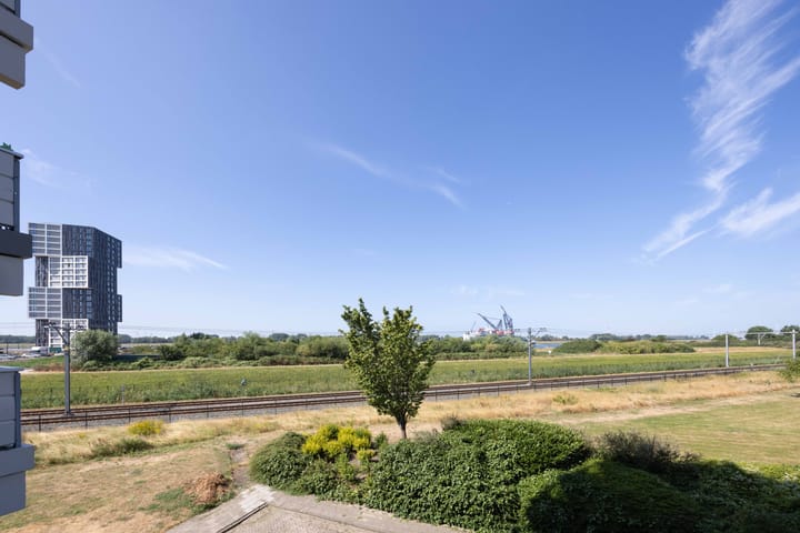 Appartement te koop: Merellaan 109, Maassluis