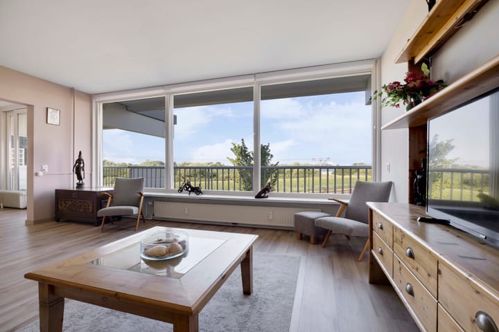 Appartement te koop: Merellaan 109, Maassluis