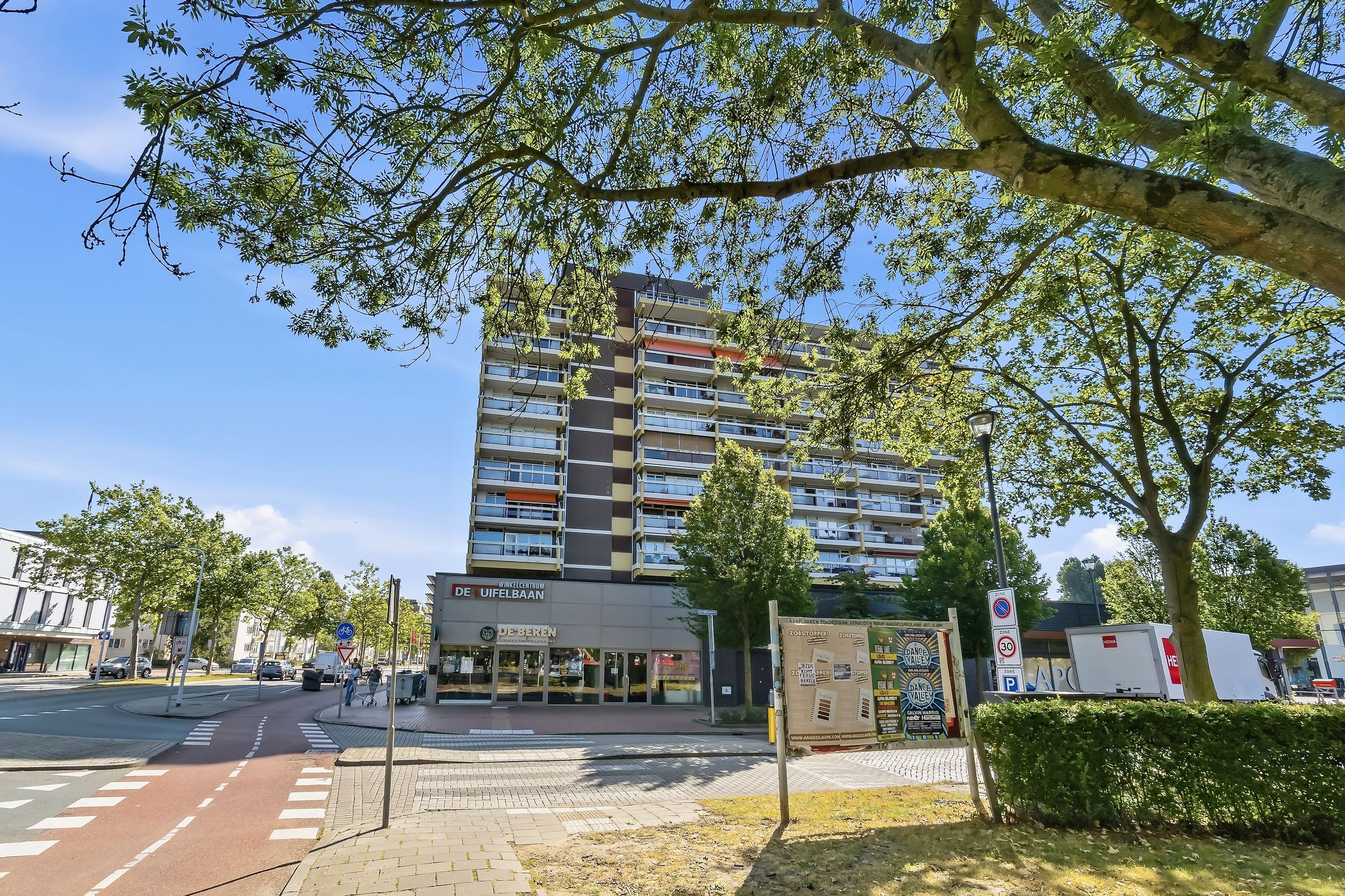 Vijf Meilaan 52 