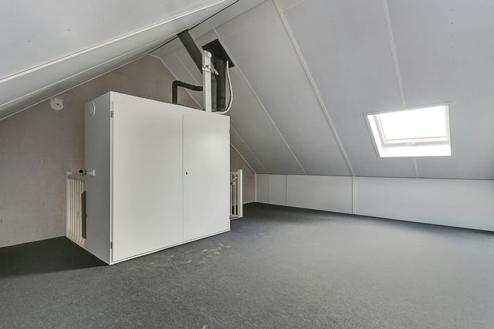 Tussenwoning te huur: Laan van Indië 87, Almelo