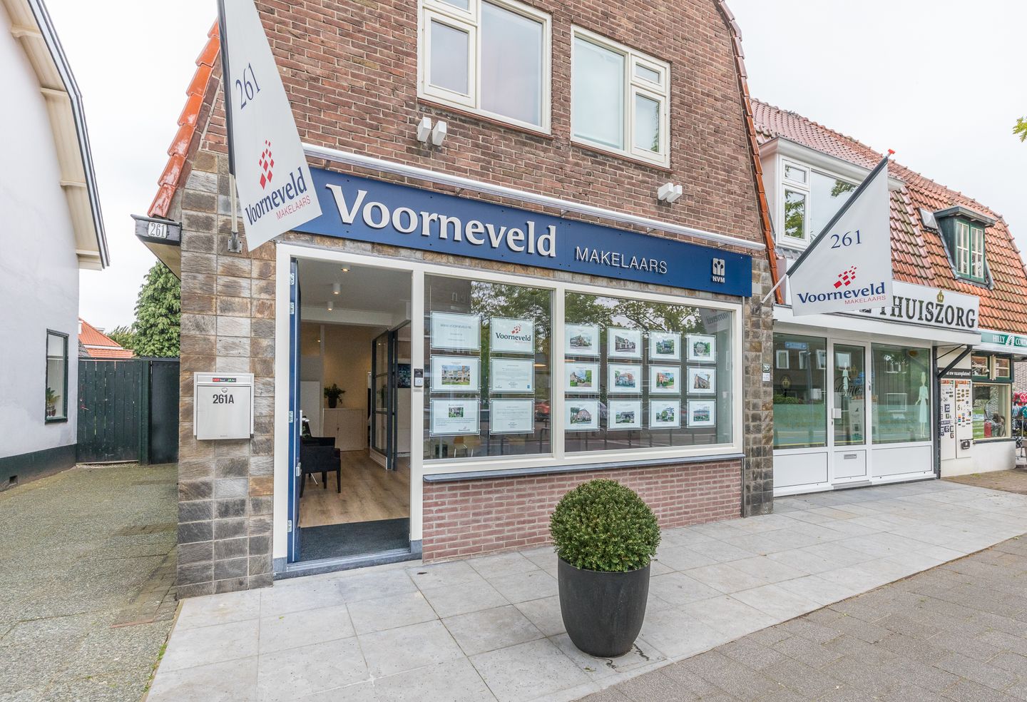 View photo 1 of Gijsbrecht van Amstelstraat 261