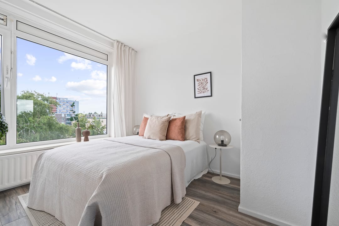 Photo 37 of Van Collemstraat 32-II
