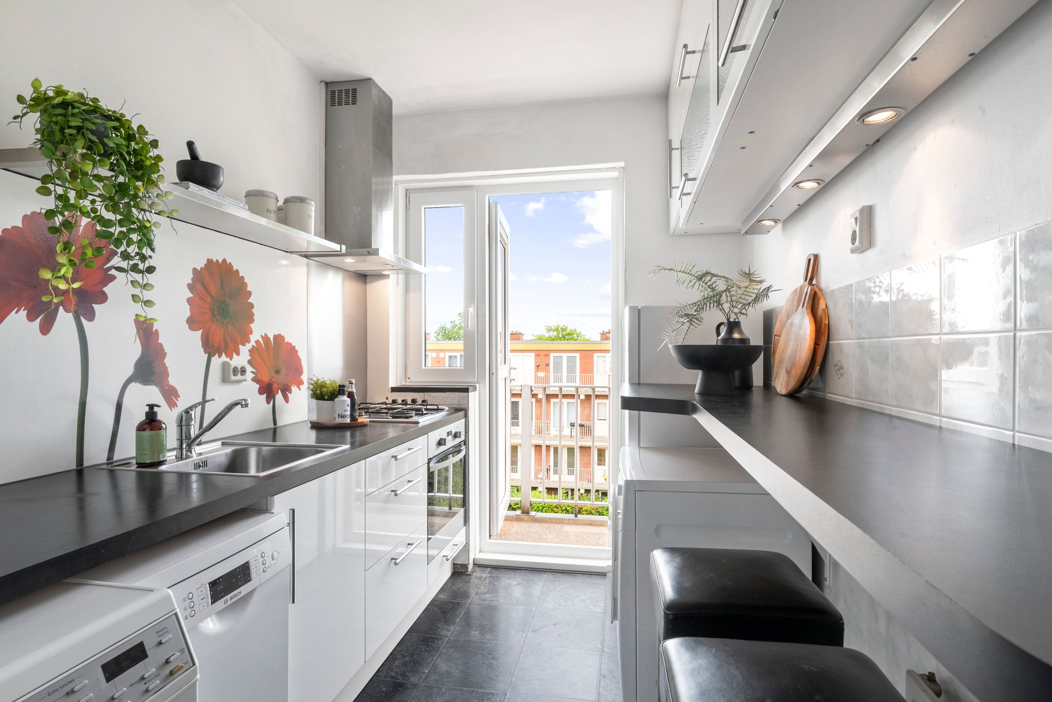 Photo 27 of Van Collemstraat 32-II