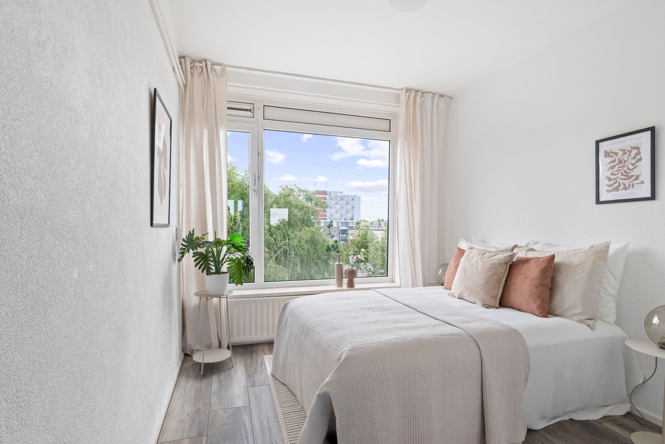 Photo 36 of Van Collemstraat 32-II