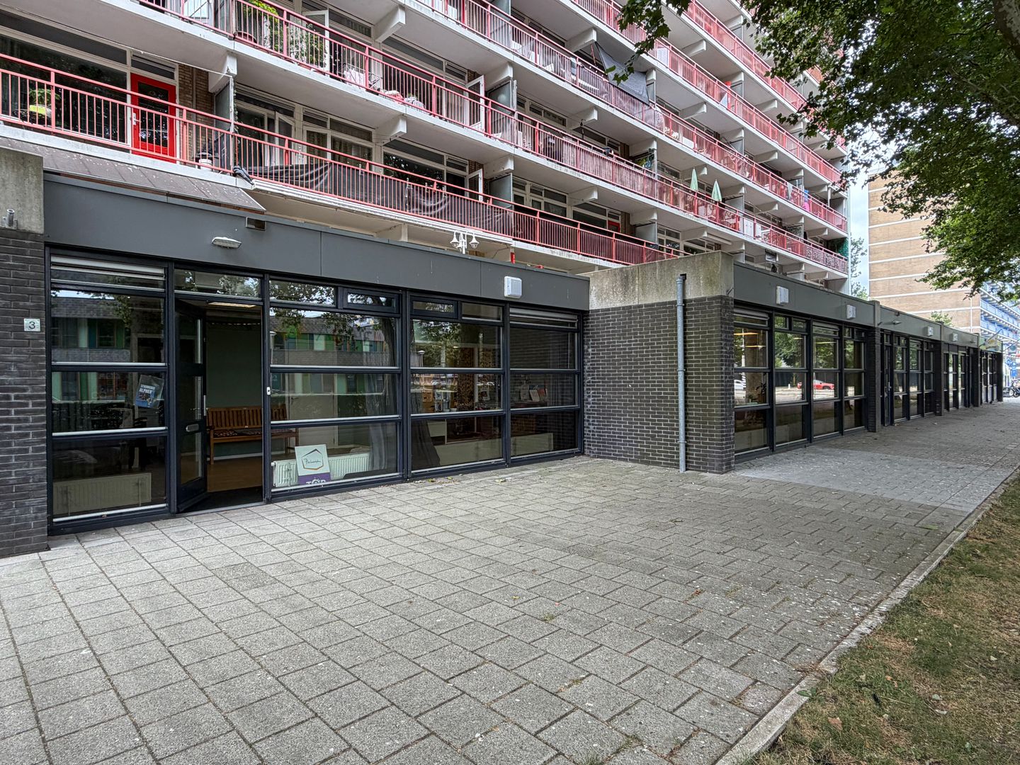 View photo 1 of Polluxstraat 3