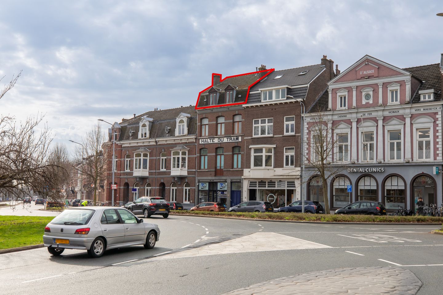 Foto 1 van Koningin Emmaplein 12-D
