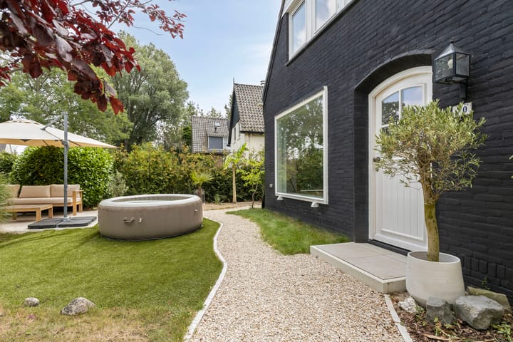 Vrijstaande woning te koop: Oude Bergerweg 70, Bergen (Nh)